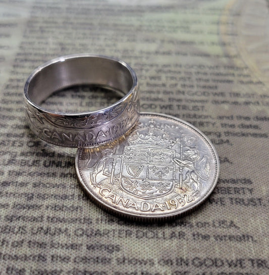 Canadian 50 cent reverse side out coin ring