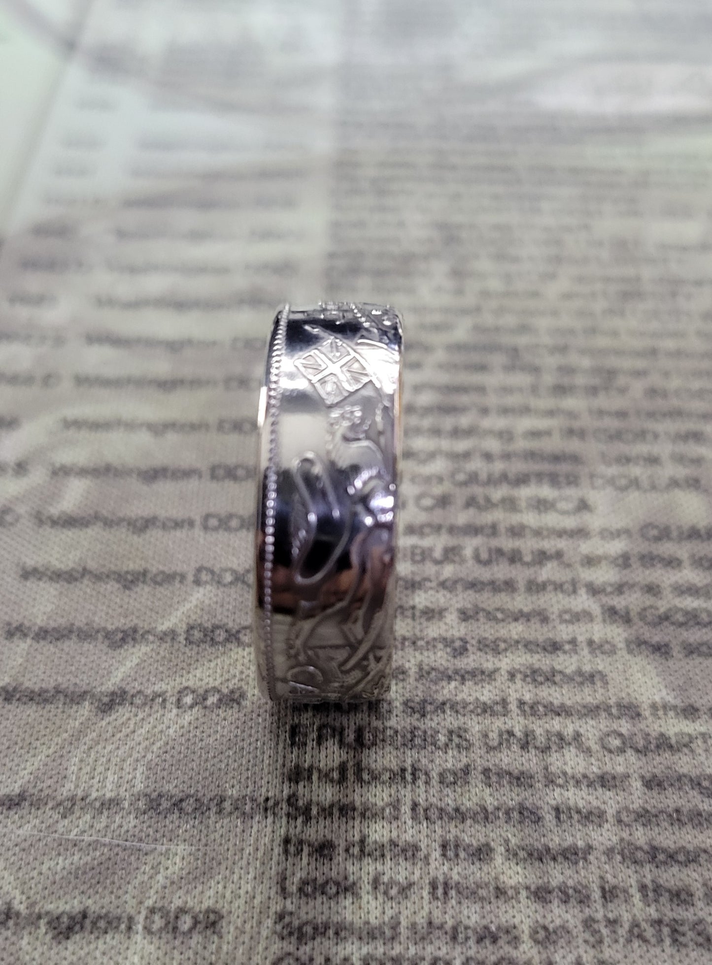 Canadian 50 cent reverse side out coin ring